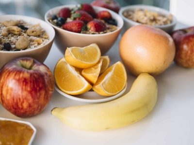 oatmeal-with-fruits-berries-white-table